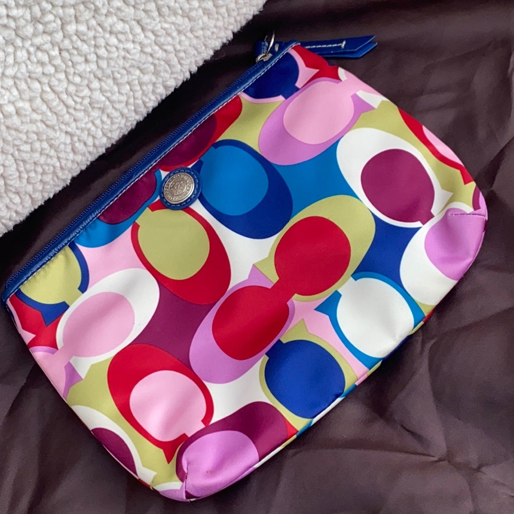 Coach Wallet Pouch